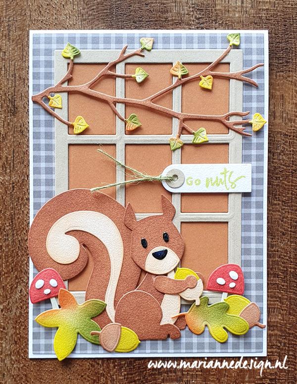 COL1500 Collectables Eline's squirrel and skunk vb