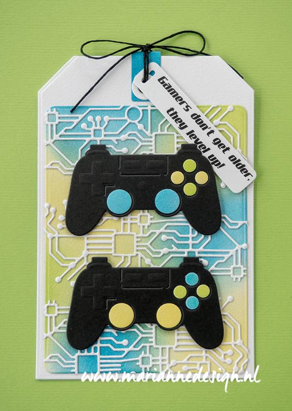 CR1590 Craftables - Marianne Design - Art texture circuit board vb