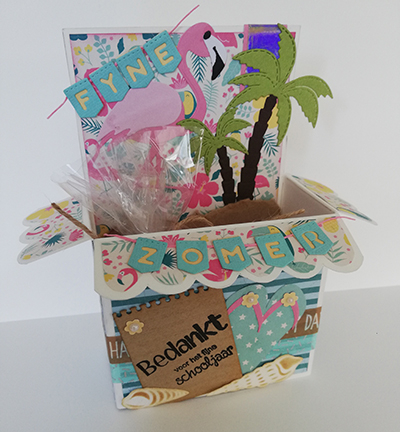 Dutch Doobadoo Box Art scallop vb Dutch Doobadoo Pop-up Box Art scallop
