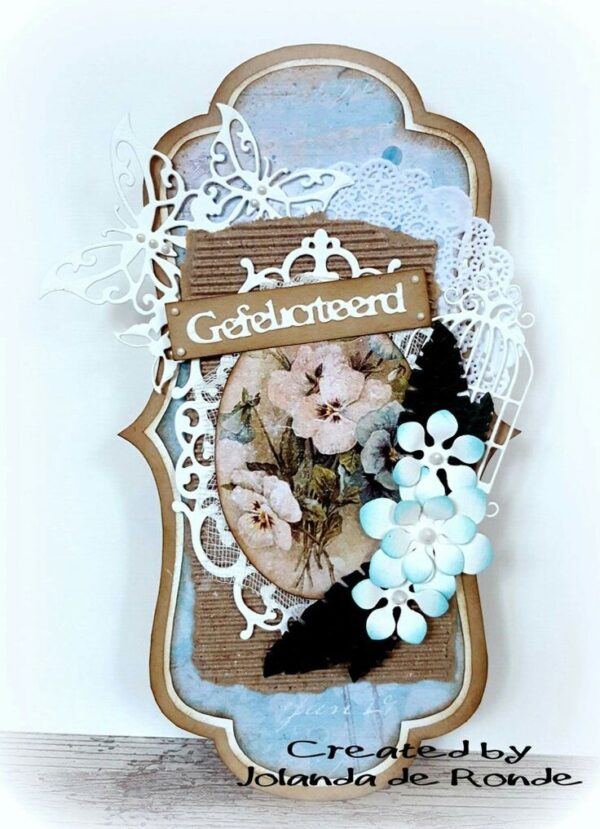 470.713.141 Dutch Doobadoo Shape Art Label A5 vb1