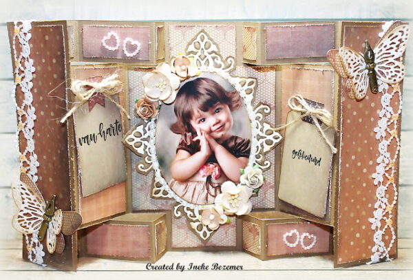 470.713.328 Dutch Doobadoo Card Art Tri-shutter VB2